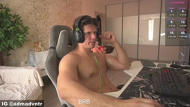 Rus_adventure7 Show in webcam