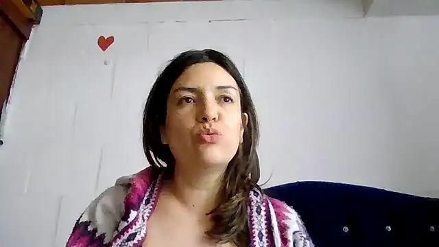 princessbella93 live XXX chat