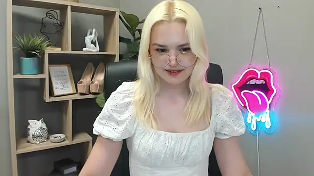 Chat XXX ao vivo de SweetLilyxo