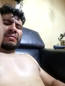 XXX chat uživo modela boyp3netrat0r