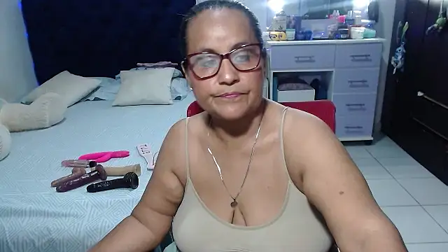 Živý XXX chat pervert_mommy_