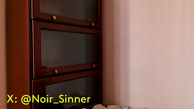 sinnernoir live XXX chat