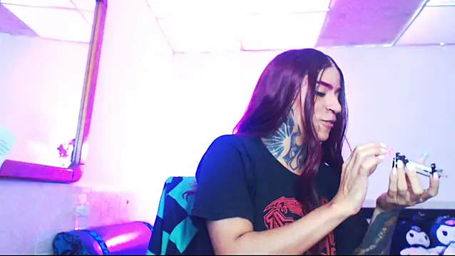 jazmin_wolf's Webcam Show
