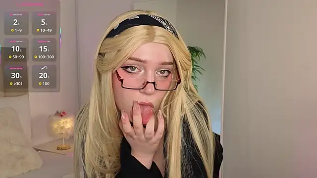VelaVos' Live XXX Chat