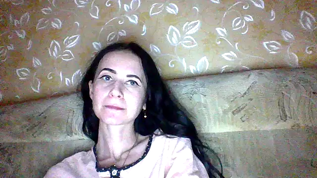 Chat +18 de Starry_Siren ao vivo