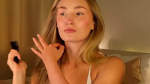 Онлайн чат XXX bella__rose