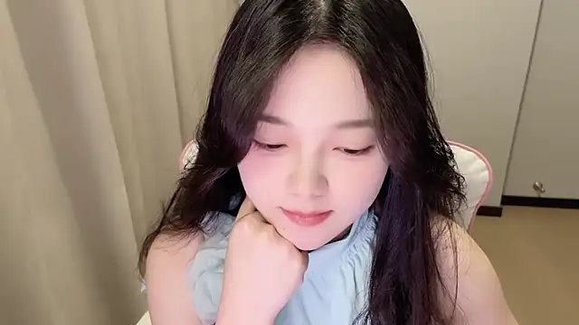 max688 লাইভ XXX চ্যাট