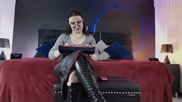 دردشة _Jade_16 الجنسية المباشرة