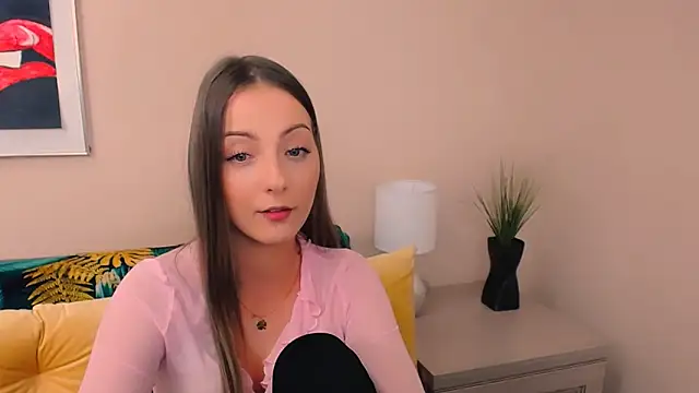 NatalieSexy Adlı Modelin Canlı XXX Sohbeti
