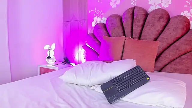 violetsmith1_ – Naživo XXX chat