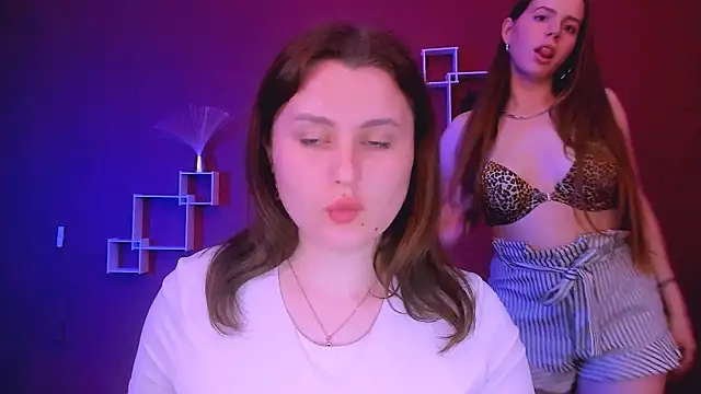 Chatroom XXX en direct de luna_noct