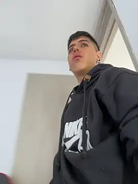 Chat XXX en directo de Angel_khouri_