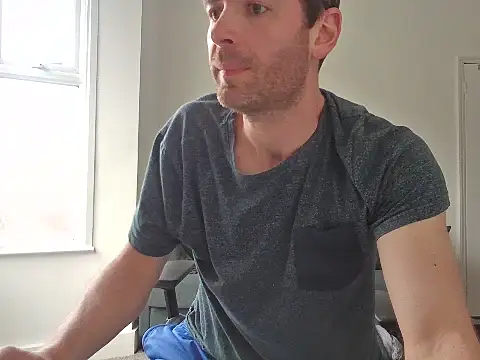 frenchbdmaninlondon webcam show