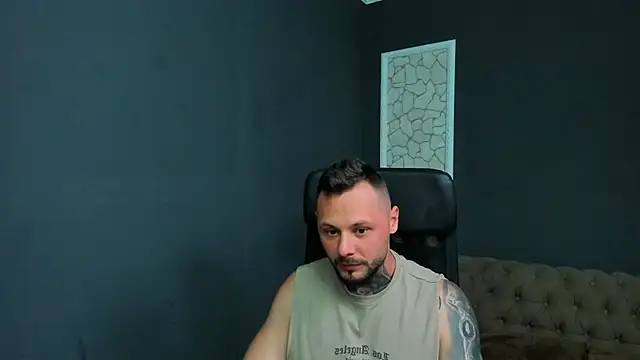 Онлайн чат XXX BrianHunts