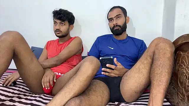 DesiDaddyandSonのウェブカメラショー