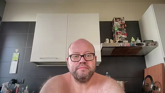 theitalianbear Webcamshow