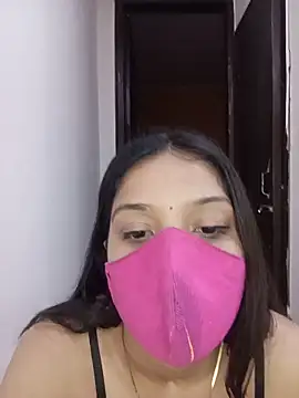 Cute_Rakhi8 Adlı Modelin Canlı XXX Sohbeti