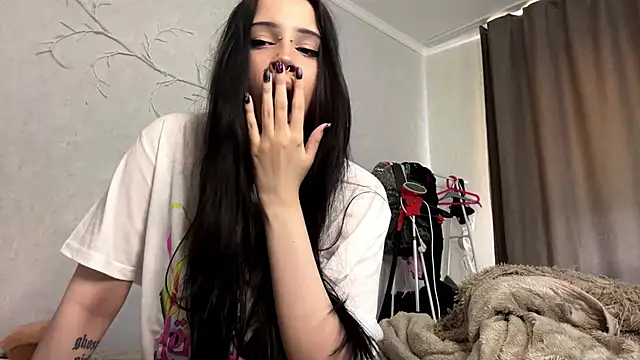 LouisePavlides Webcam-Show