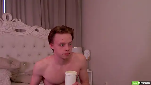 Show de SimonWarner na webcam