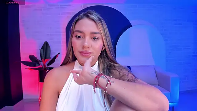 SophieWatsonX Live XXX-Chat