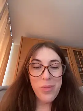 MommmyYummy Webcam Show