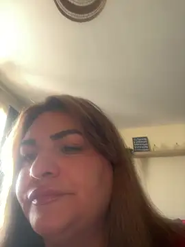 دردشة HeyBABYGIRL الجنسية المباشرة