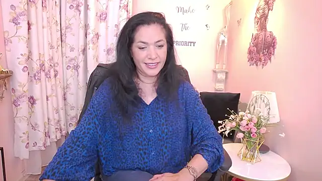 دردشة MyLovOne الجنسية المباشرة