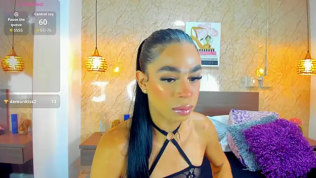 Chat +18 de Miia03 ao vivo