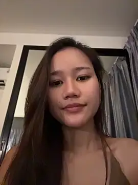 Živý XXX chat SweetThaiGirlfriend