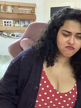 Show Webcam de Curvydesifromgermany