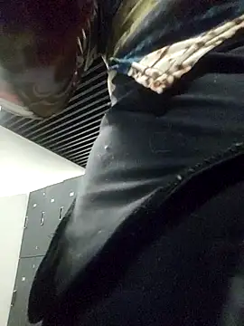 Chat XXX ao vivo de Exhibitionsplit