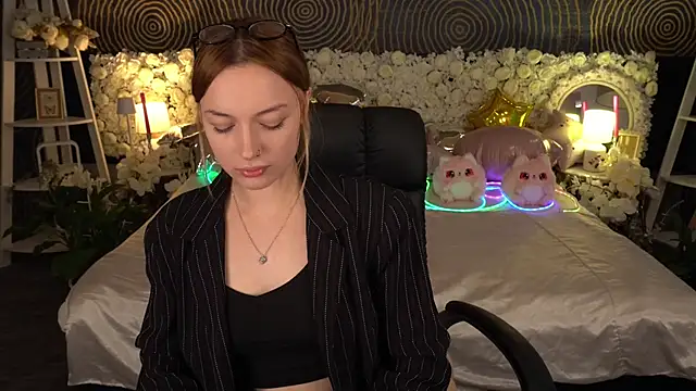 LizzaMoonn Obrolan Langsung XXX