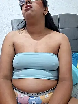 ZaidaWet's Live XXX Chat