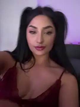 Mia_spicyy Adlı Modelin Web Kamerası Şovu
