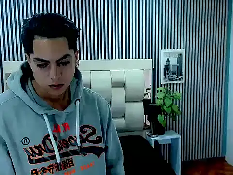 Alex_Wolft 现场XXX聊天