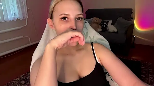 MONTREAL's Live XXX Chat