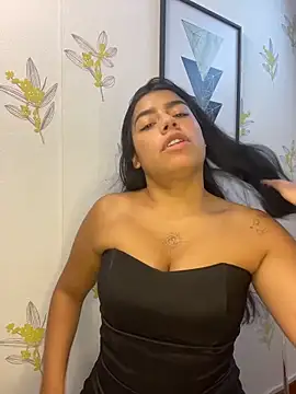 Laia_white's Live XXX Chat