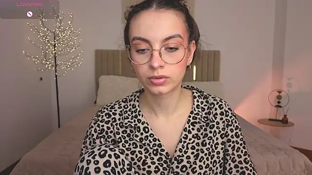 Real_cutie1 Webcamshow