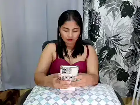 lovelyxmorena Pertunjukan Webcam