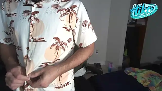 Zander823 Pertunjukan Webcam