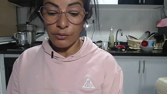 kateleyagrey Live XXX-Chat