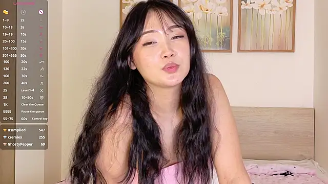 pinkyblooom Live XXX Chat