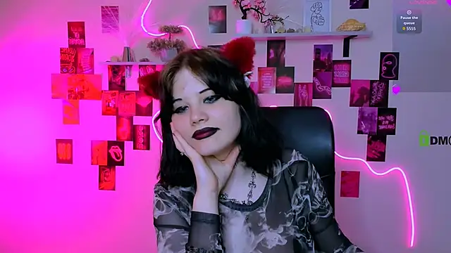 nikki_kiss_'s Live XXX Chat