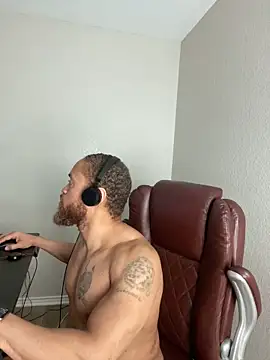 Fathero1time webkamerás műsora