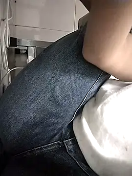 nangmo 现场XXX聊天