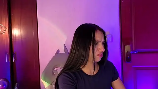 _emma_miller_ live XXX chat