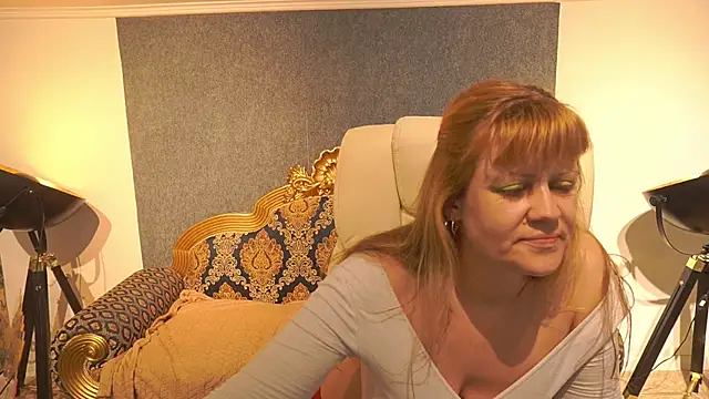 دردشة BellaLaPetit الجنسية المباشرة