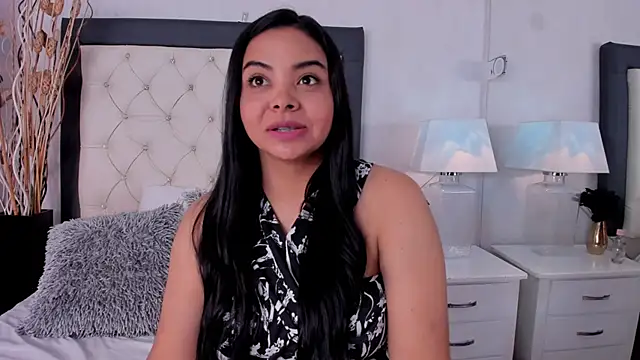 Gaby_Herreraa Adlı Modelin Canlı XXX Sohbeti