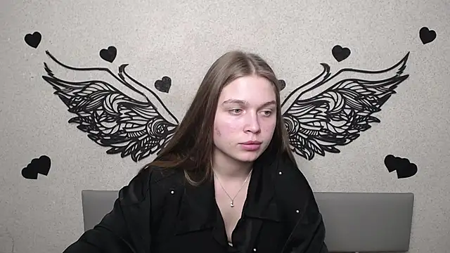XXX chat uživo modela LaraPika