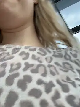 SashaCatt's Live XXX Chat